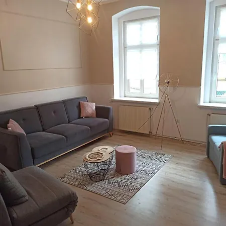 Hostel Lemuria Jaworzynska Centrum